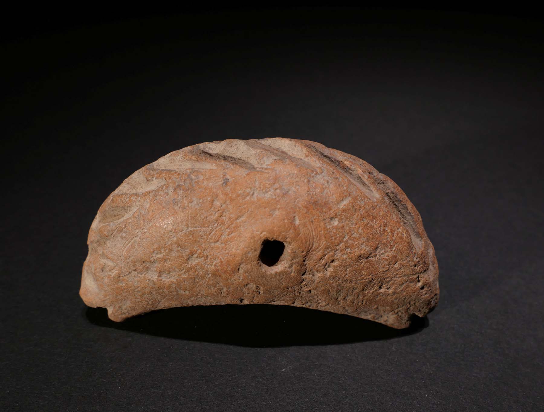 Tier-Wesen, Terrakotta, Sao / Tschad, 10.-16.Jh. L 9,5 cm. 300.- €
